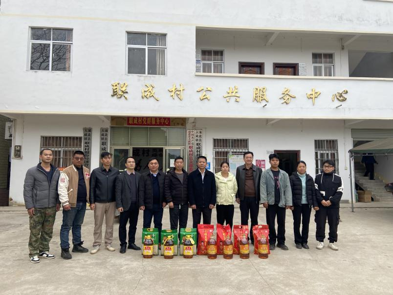 慰問(wèn)暖人心，關(guān)懷傳黨情